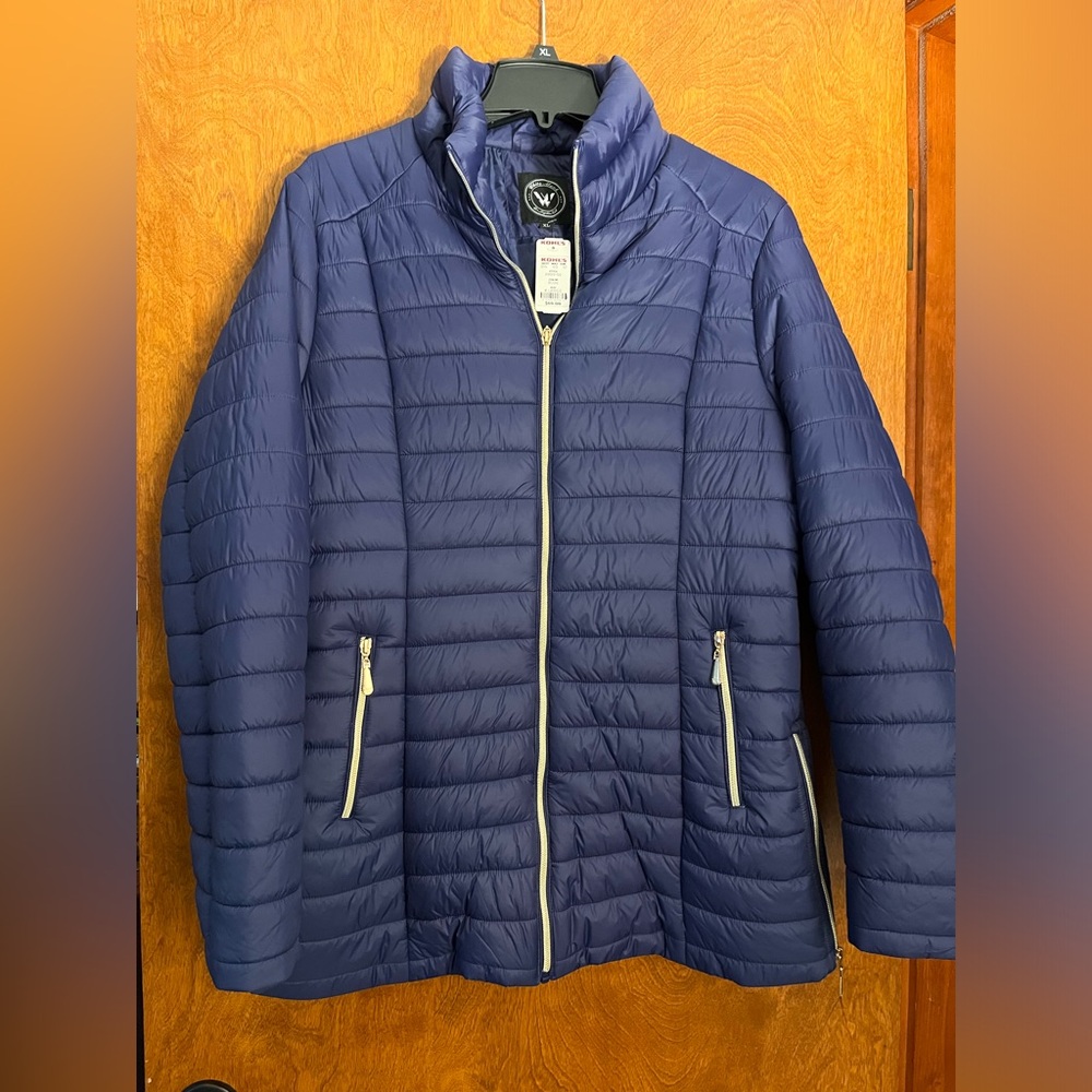 Woman’s Puffer Jacket